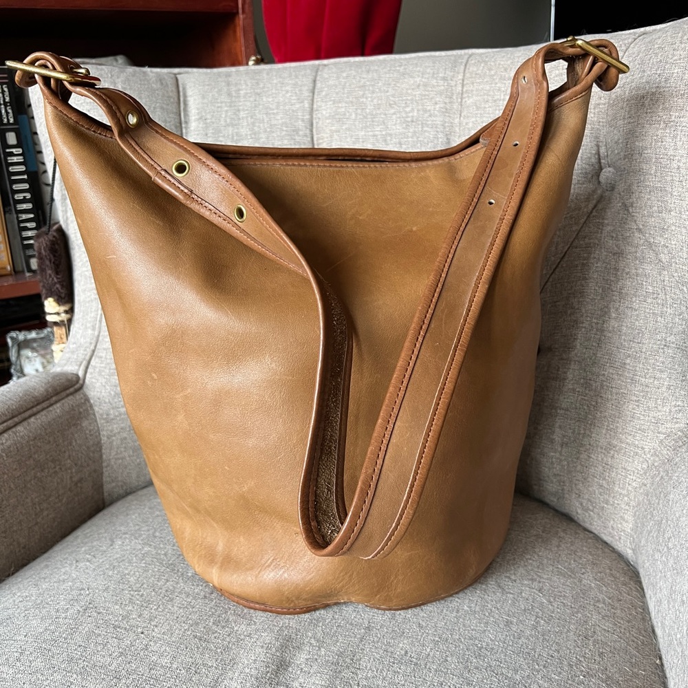 Vintage Coach Duffle Feedsac NYC Putty EUC Shoulder bag